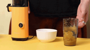 HUW000008 Mokkom 冷壓原汁機 榨汁機 MK SJ001 2 300x169