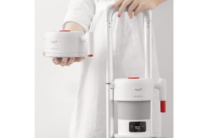德爾瑪觸屏摺疊式電熱水壺01 300x200