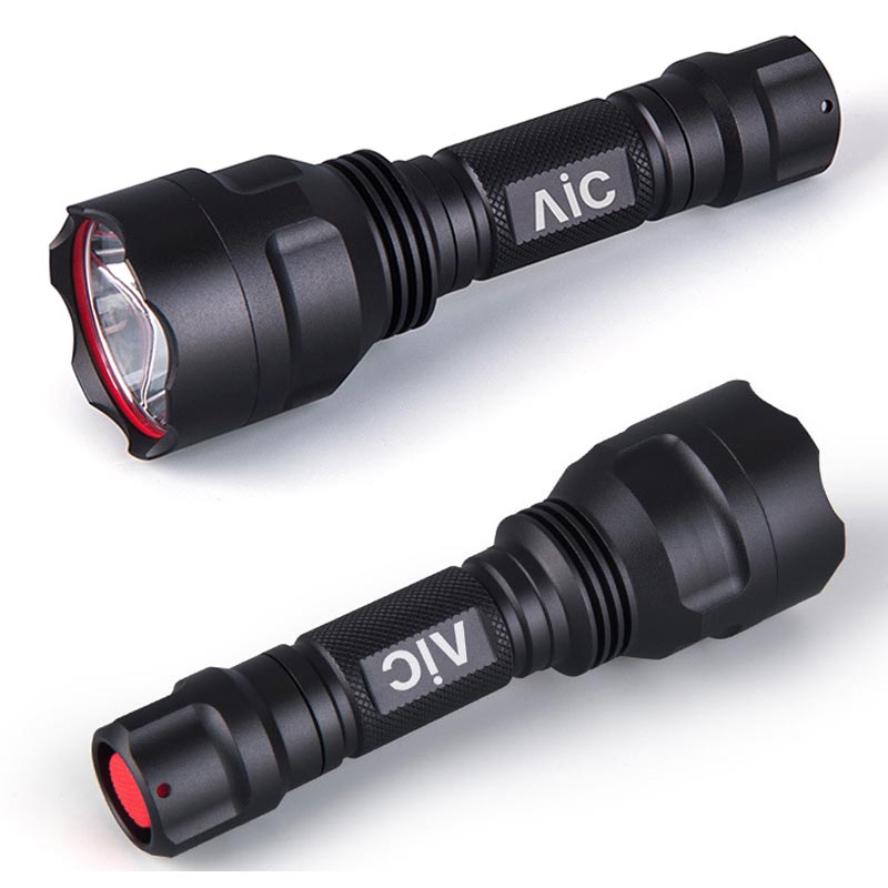戶外充電式可定焦強光手提電筒