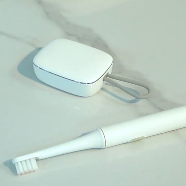 HTH0000001 電動牙刷消毒器紫外線烘乾旅行迷你便攜無線牙刷消毒盒 13 1