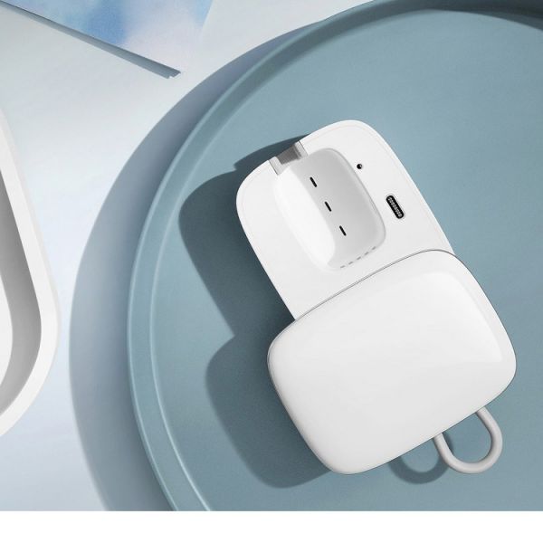 HTH0000001 電動牙刷消毒器紫外線烘乾旅行迷你便攜無線牙刷消毒盒 3 1