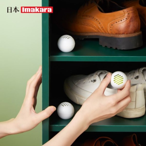 鞋襪衣物除臭球輕輕一放 遠離異味