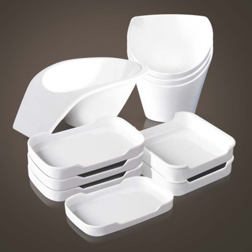 可疊起火鍋上菜盤