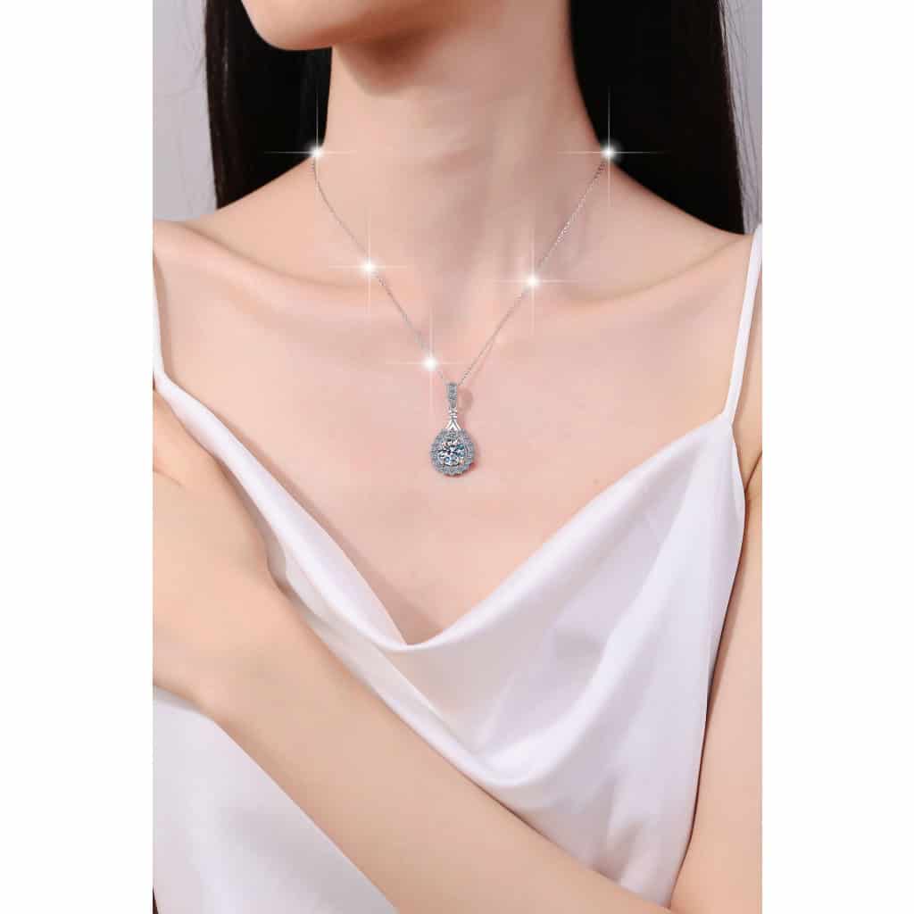 S925純銀經典水滴形1卡/3卡莫桑鑽頸鍊 A 2 56 1024x1024