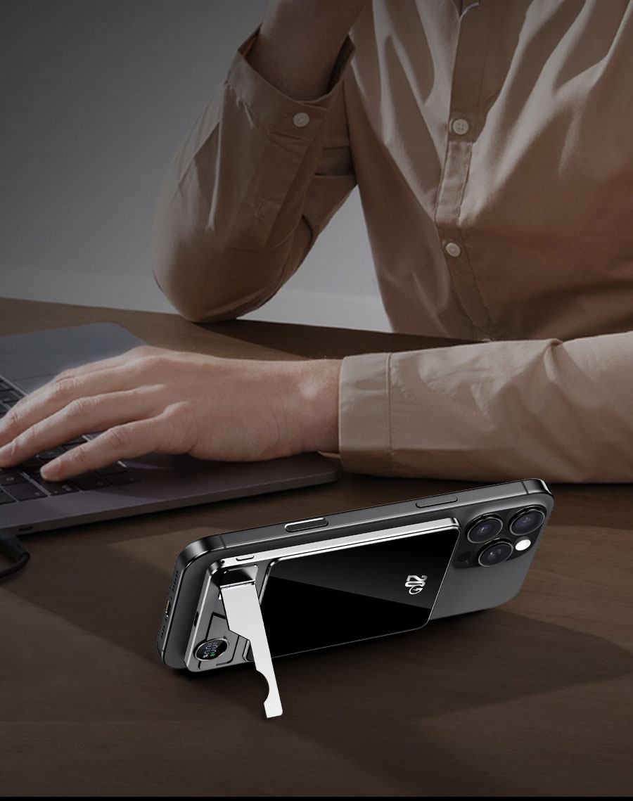 JURGEN LANGE MagSafe Power Inner 08