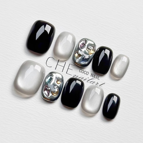 暗黑辣妹之眼手繪貓眼黑色顯白高級美甲