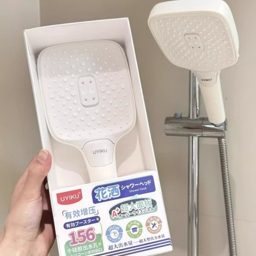 PickyEgg首頁 日本【uyiku 空氣增壓花灑】115mm大面板×3模式切換|仿液態矽膠156孔|強勁水壓享受衝背感|通用安裝,升級你的沐浴體驗!