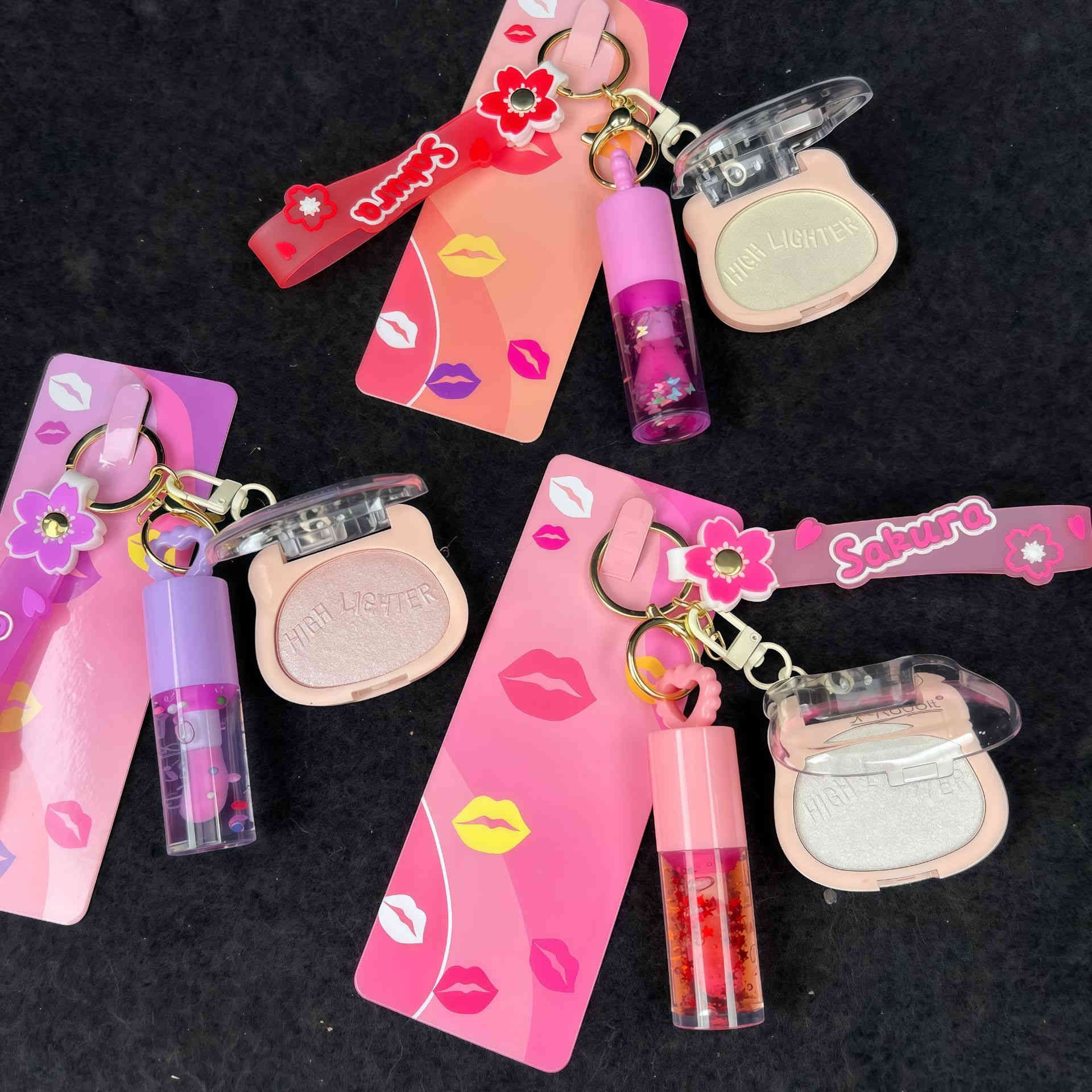 吊鏈鑰匙扣唇油lip gloss唇彩high lighter高光修容3色套裝 吊鏈鑰匙扣唇油lip gloss唇彩high lighter高光修容3色套裝