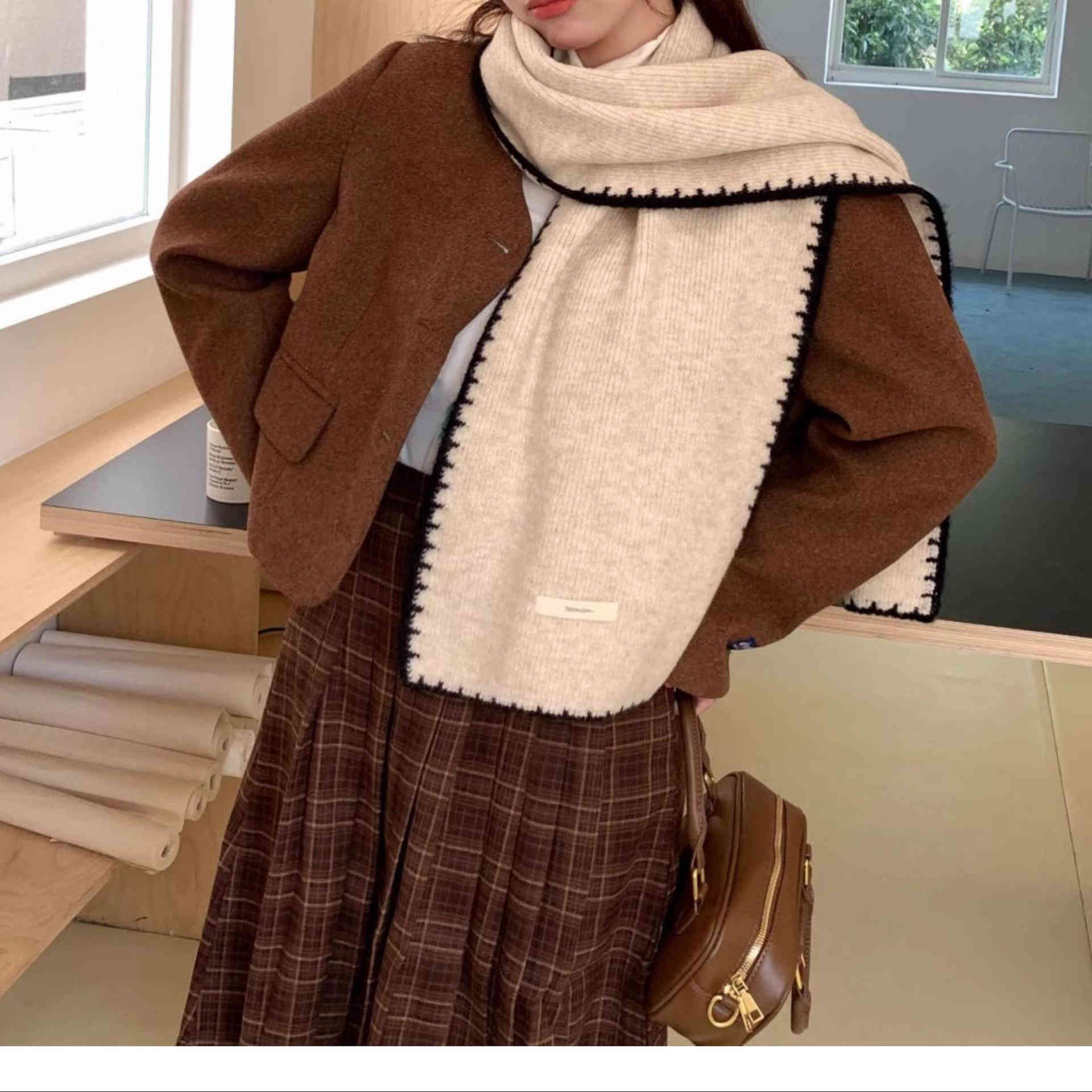 簡約花紋高級質感學生/情侶冬季保暖百搭款頸巾 auto draft