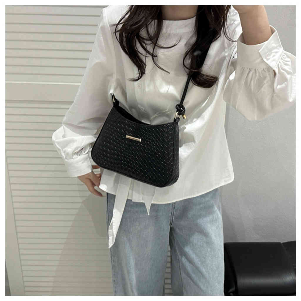 2025新款極簡純色腋下包