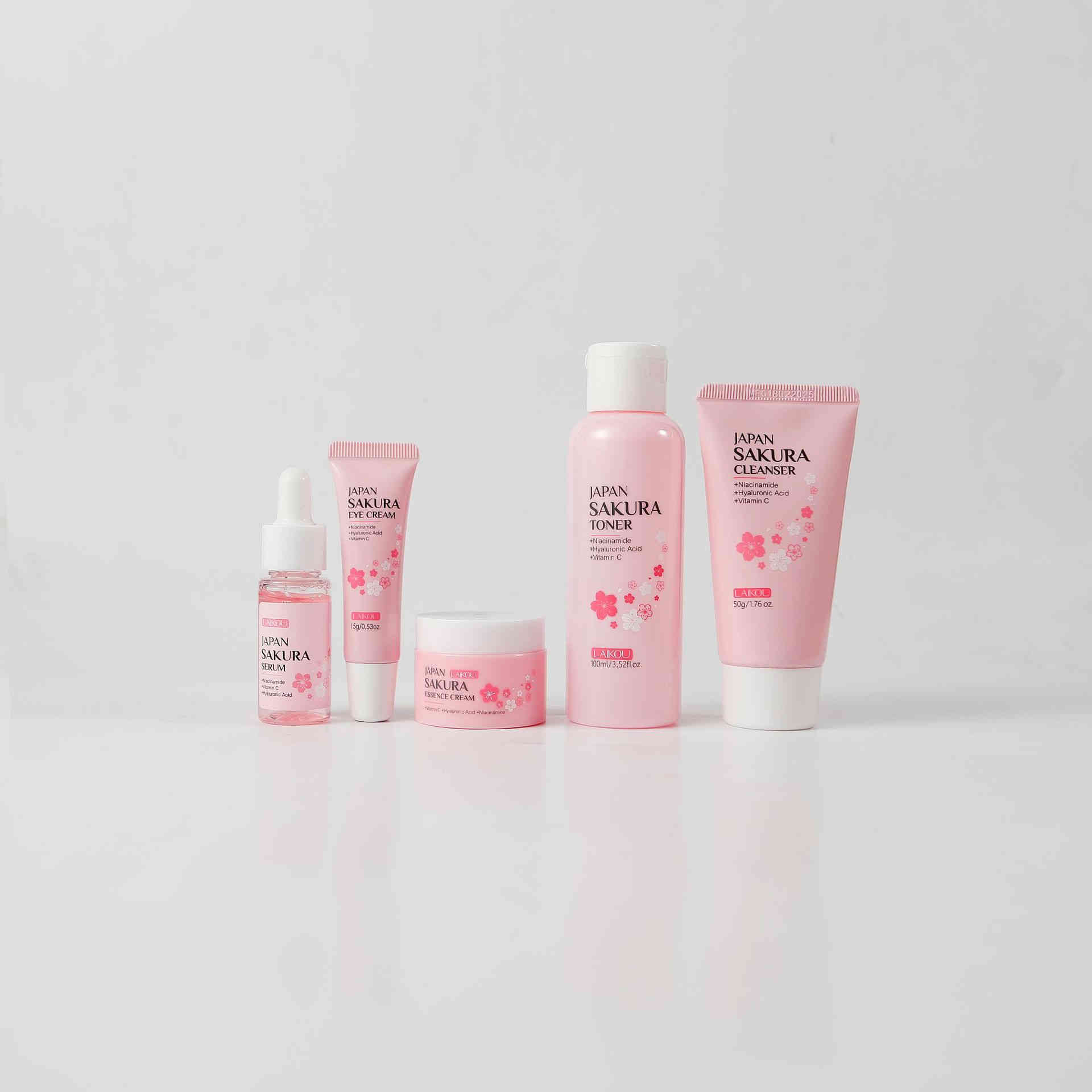 laikou 日本櫻花煥膚護理五件套組(潔面乳/爽膚水/精華液/眼霜/精華霜) 352.3g/套