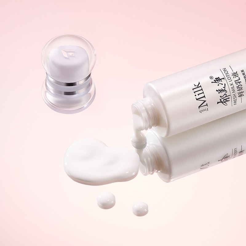 郁美淨 鮮奶霜110g/瓶・鮮奶乳液108g/瓶