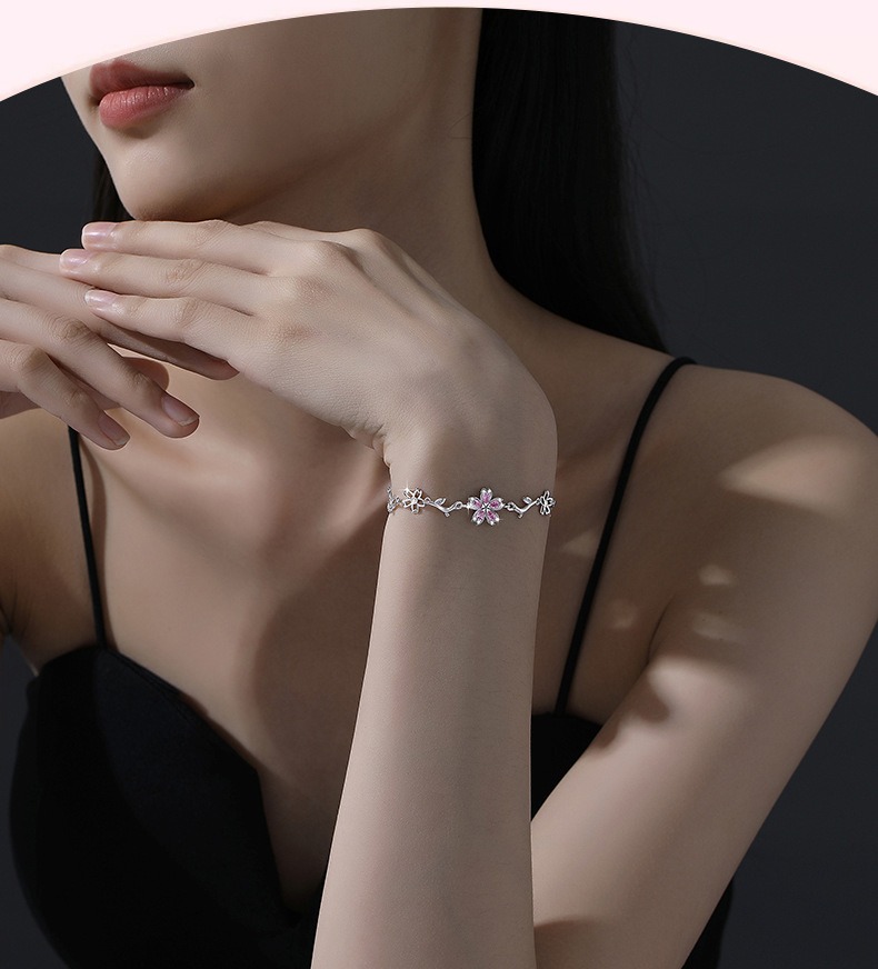 s925銀璀璨皓石鑲嵌浪漫櫻花手鍊