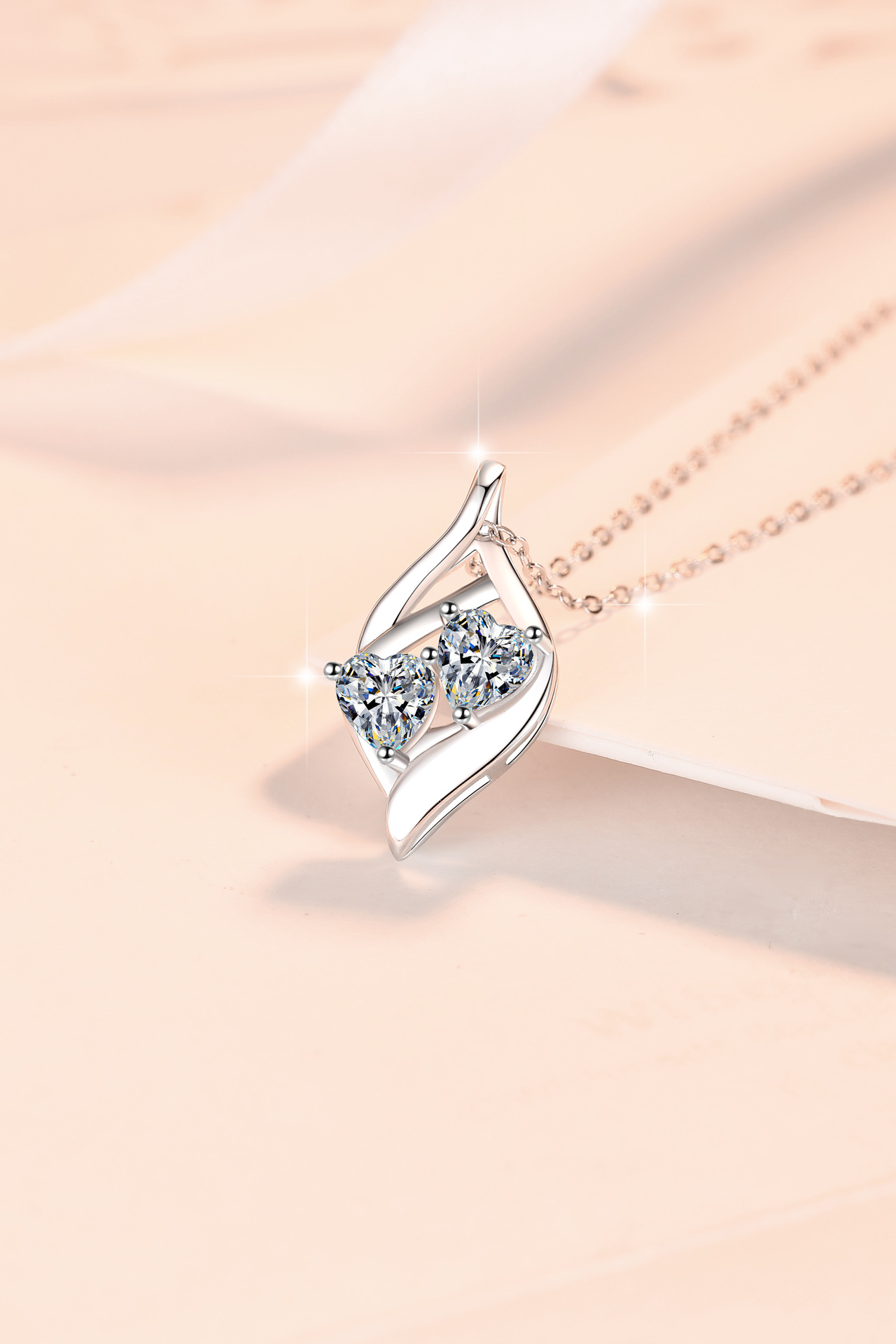 925銀飾雙心形莫桑石項鏈