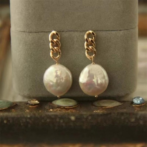 s925純銀 淡水珍珠氣質波浪耳釘 (複製)