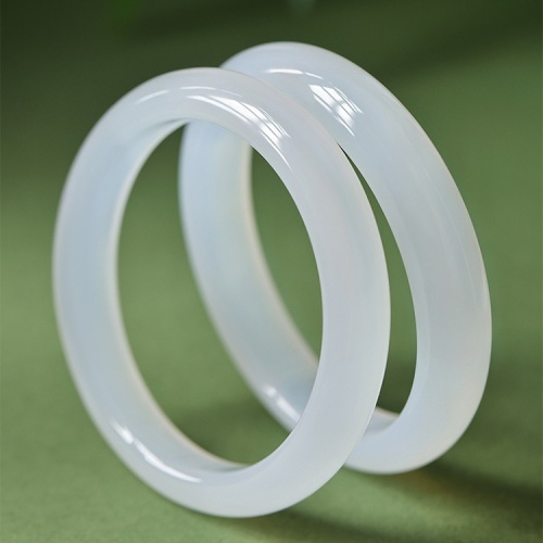 天然高冰白月光玉髓手鐲 女款