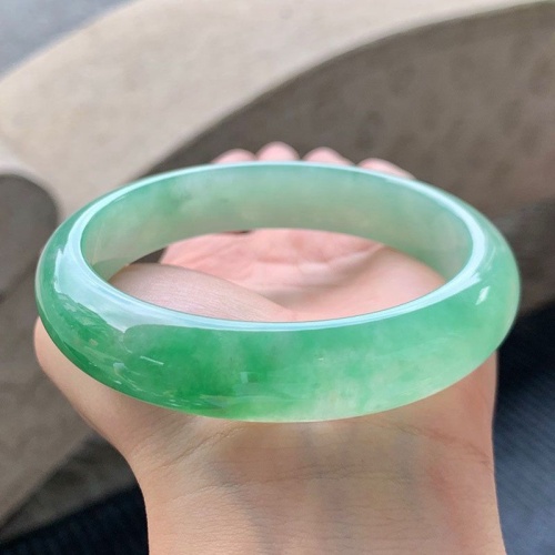 【冰種飄綠】緬甸老坑a貨翡翠正圈手鐲