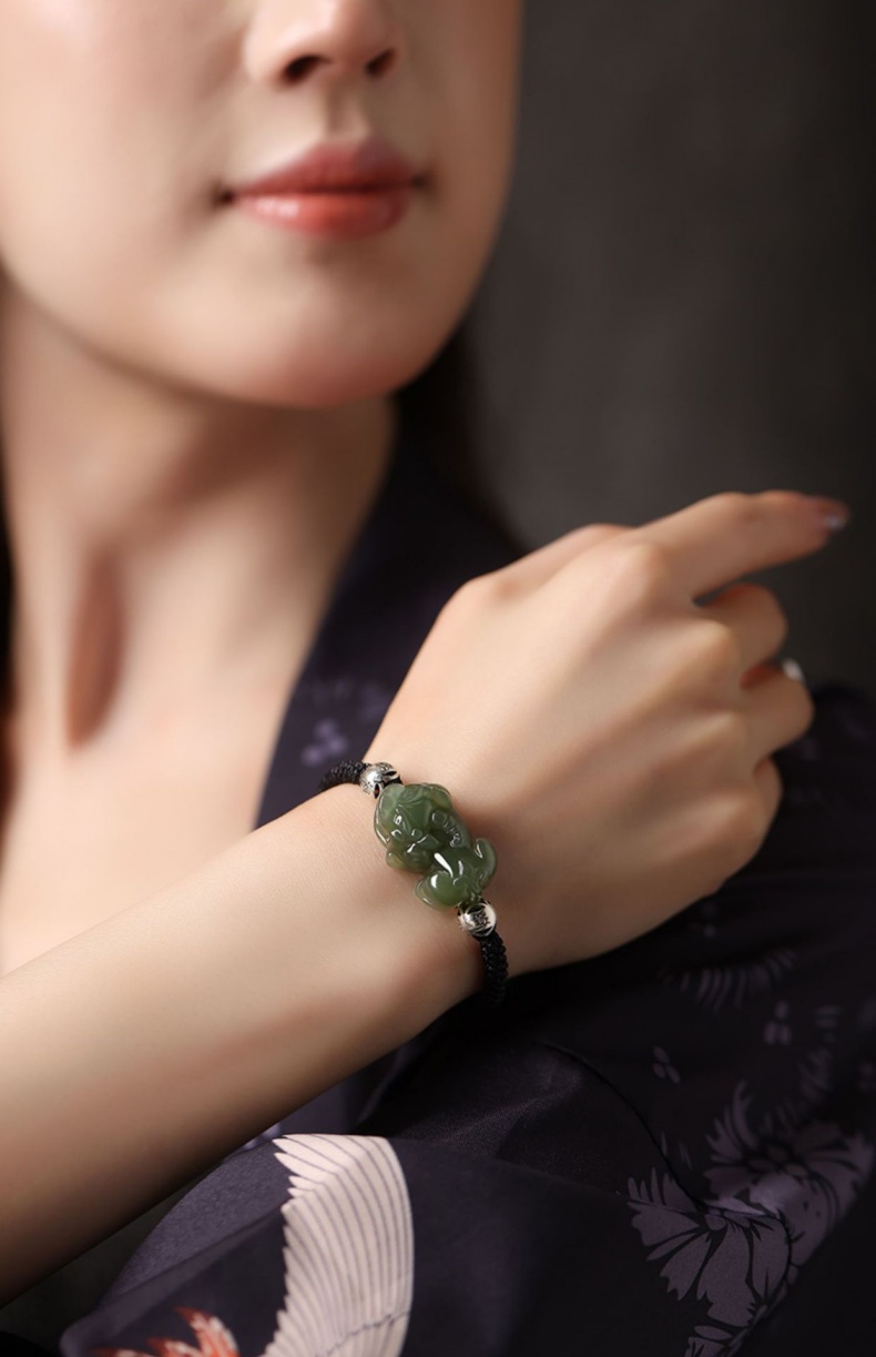 新疆和田玉青玉招財小貔貅手鏈