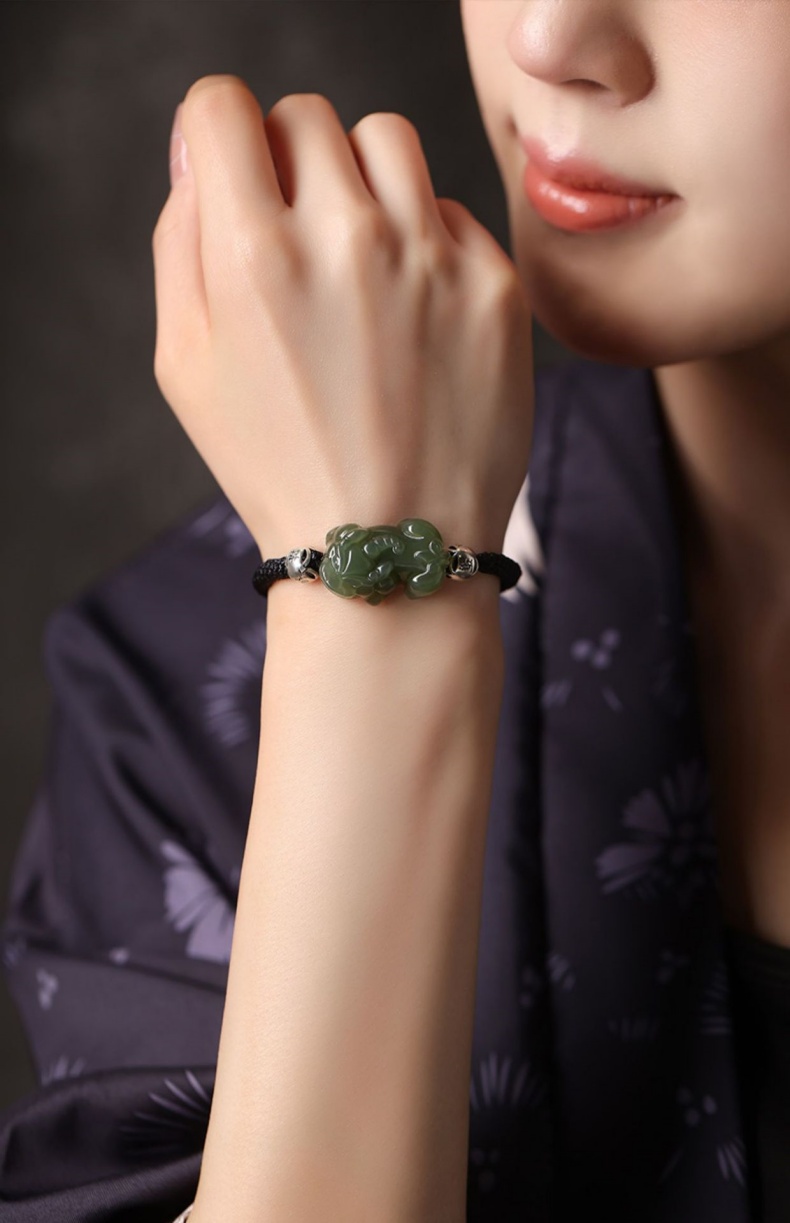 新疆和田玉青玉招財小貔貅手鏈