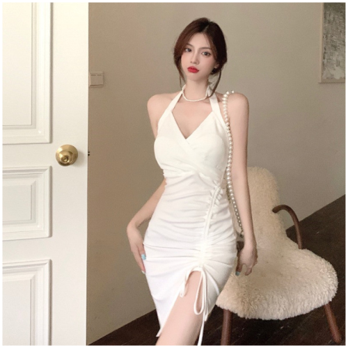 白色掛脖吊帶連衣裙 夏季收腰露背性感開叉包臀短裙 黑色/白色任選