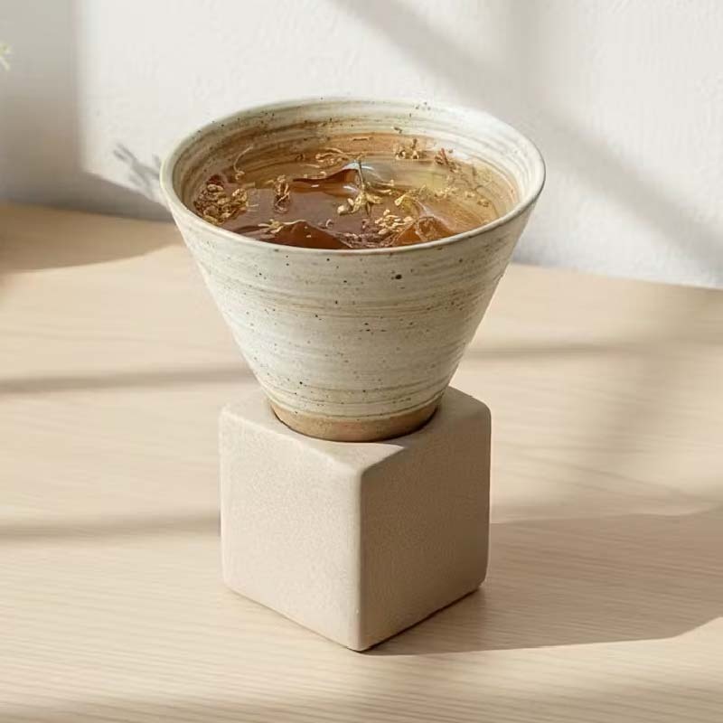 漸變白×摩卡棕粗陶咖啡杯200ml一對連底座 – 復古漏斗形設計 - Image 6