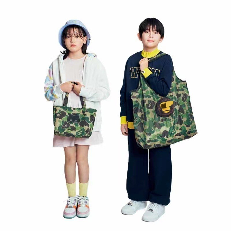日本雜誌附錄BAPE-KID猿人迷彩手挽袋兩件套 - Image 3
